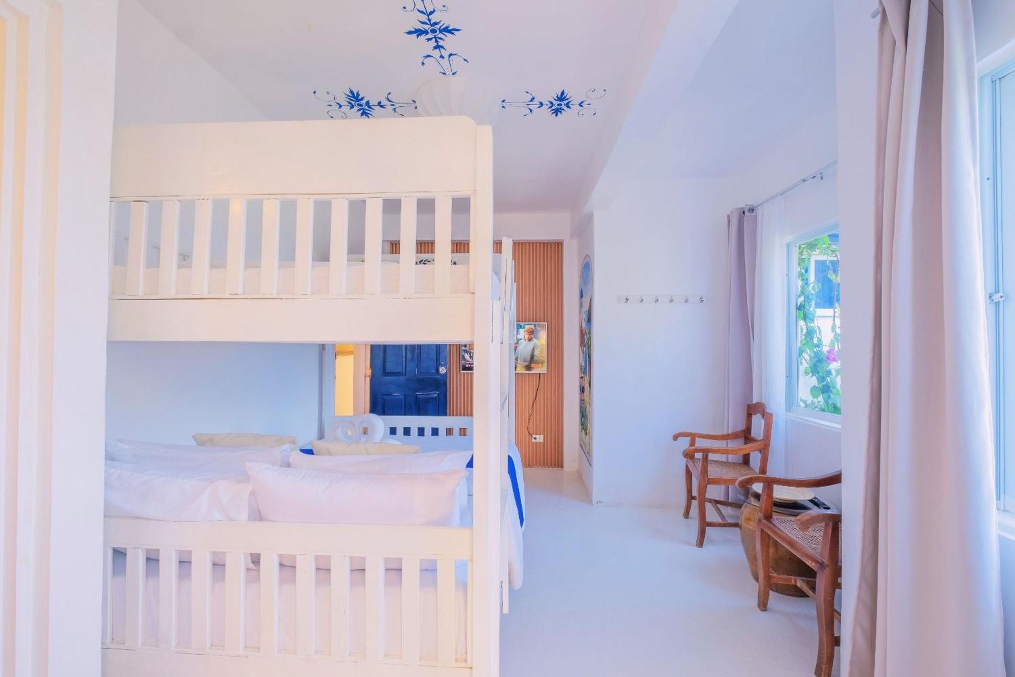 Club Monet Beachfront Resort By Cocotel Cabangan Habitación foto