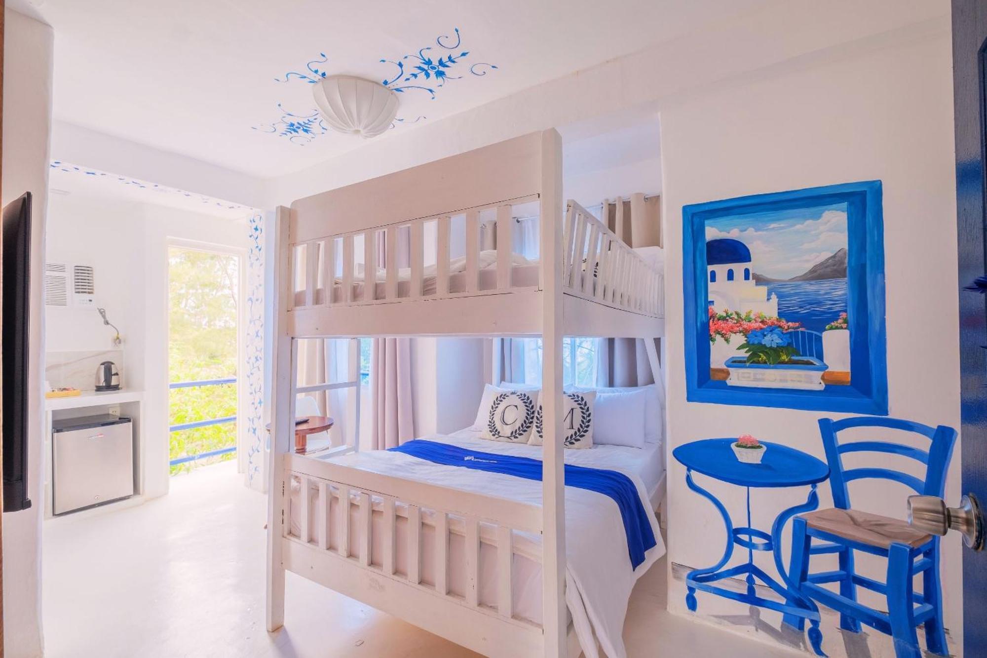 Club Monet Beachfront Resort By Cocotel Cabangan Habitación foto