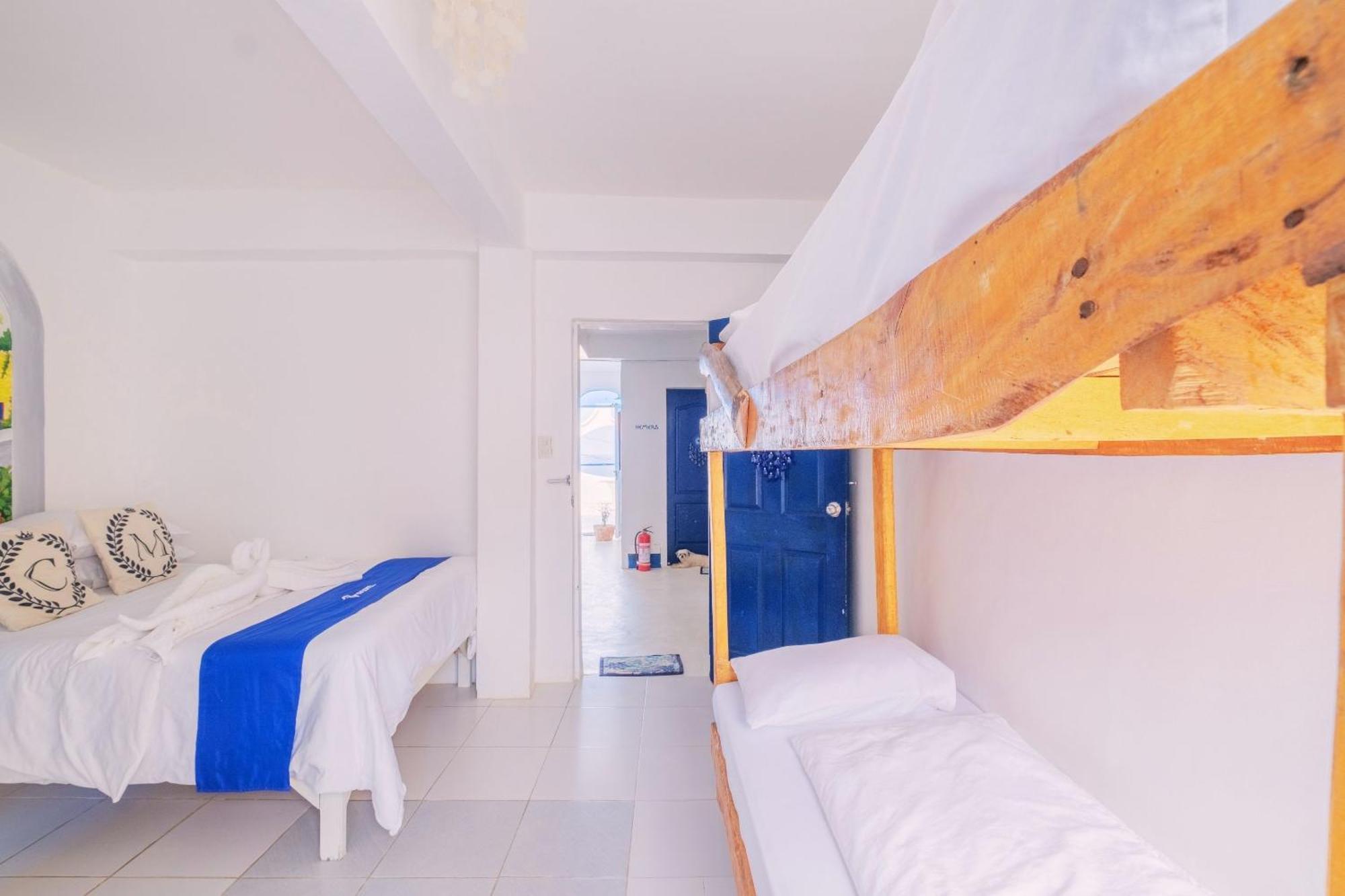 Club Monet Beachfront Resort By Cocotel Cabangan Habitación foto